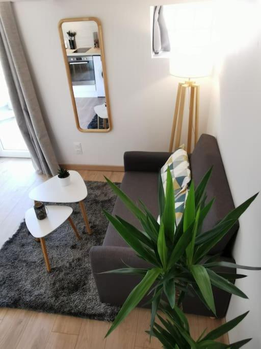 Ferienwohnung 10. Charmant Studio Proche Gare Et Centre Valence  Exterior foto